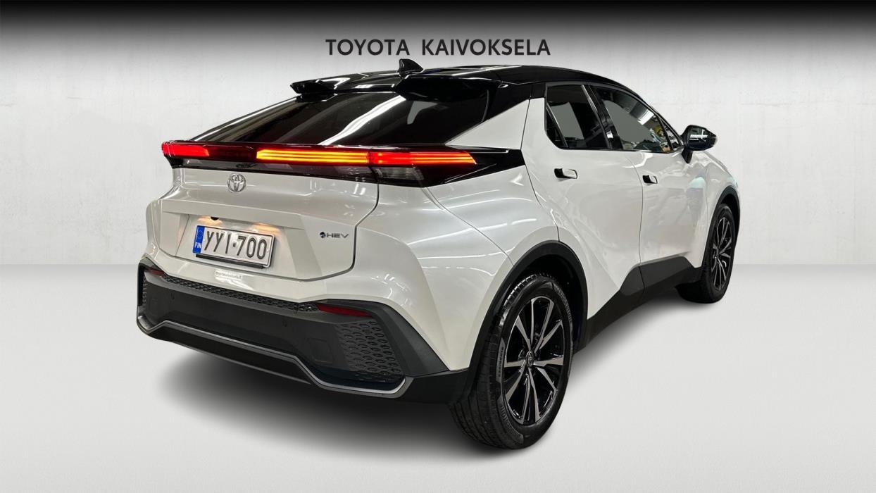Toyota C-HR 2025