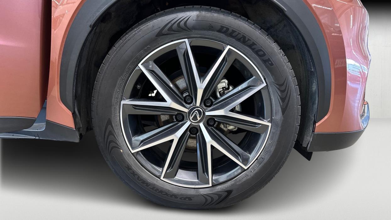 Lexus LBX 2025