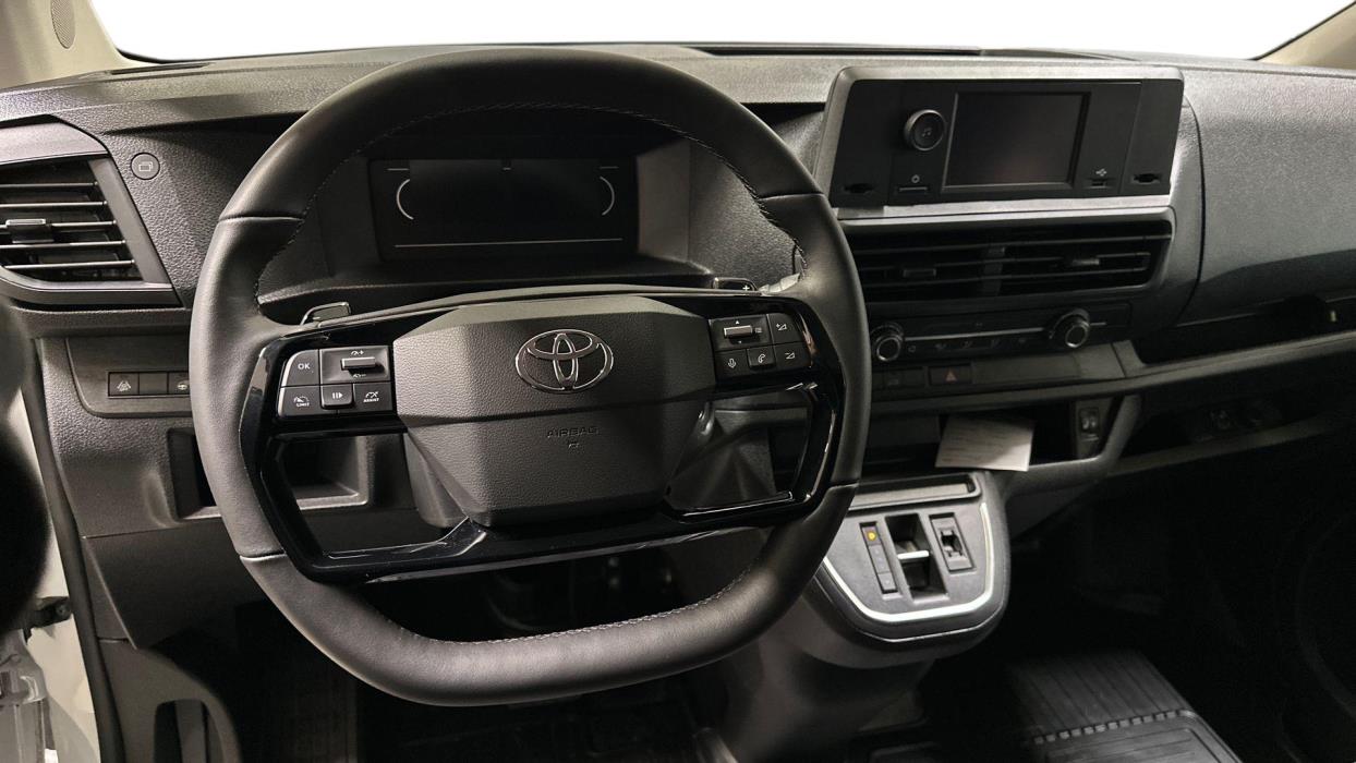 Toyota Proace 2025