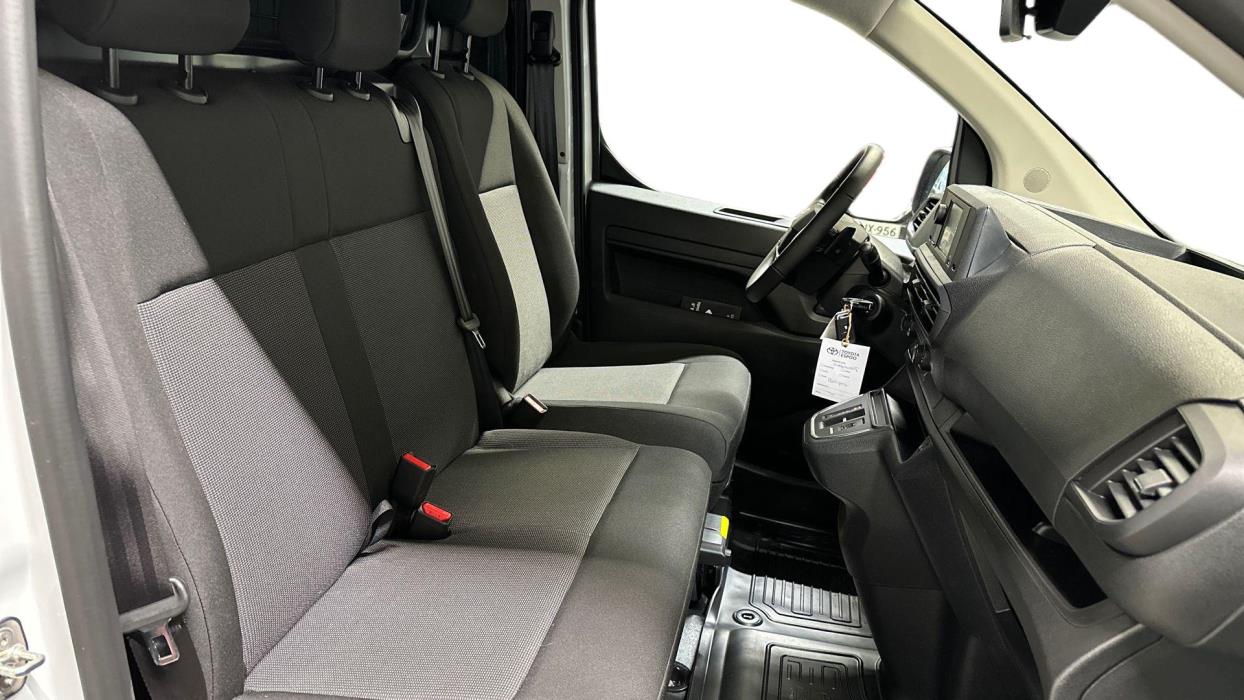 Toyota Proace 2025
