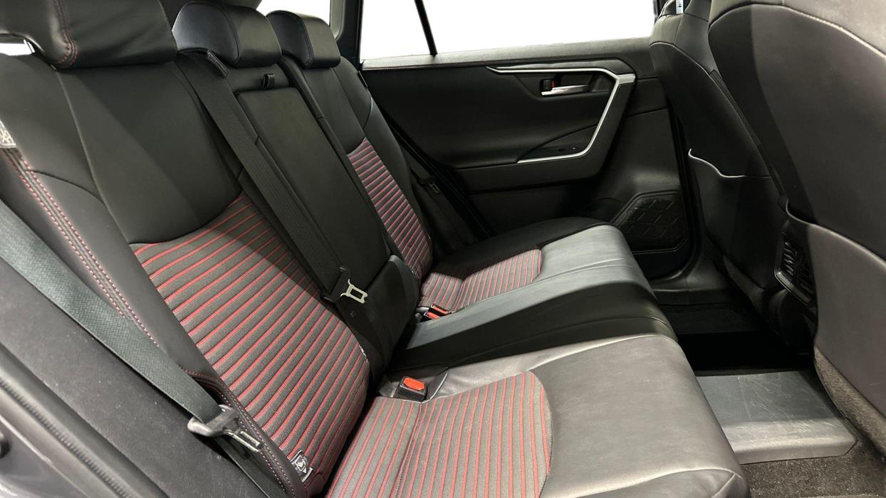 Toyota RAV4 Plug-in 2021