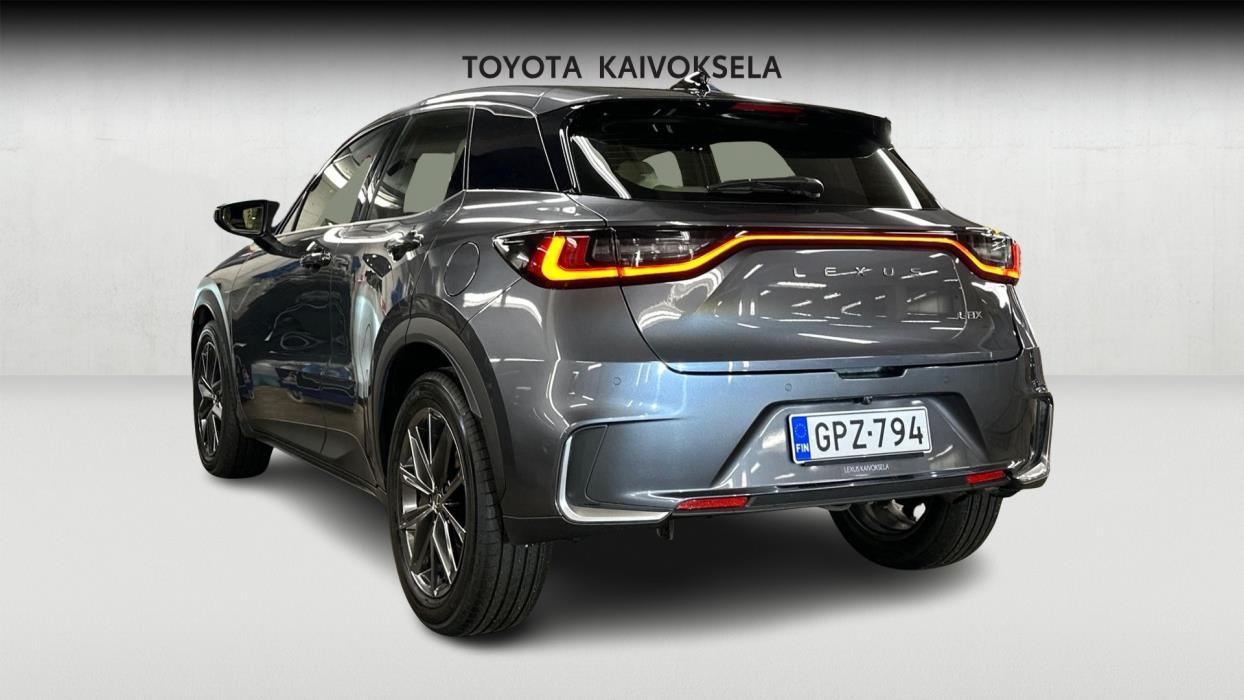 Lexus LBX 2024