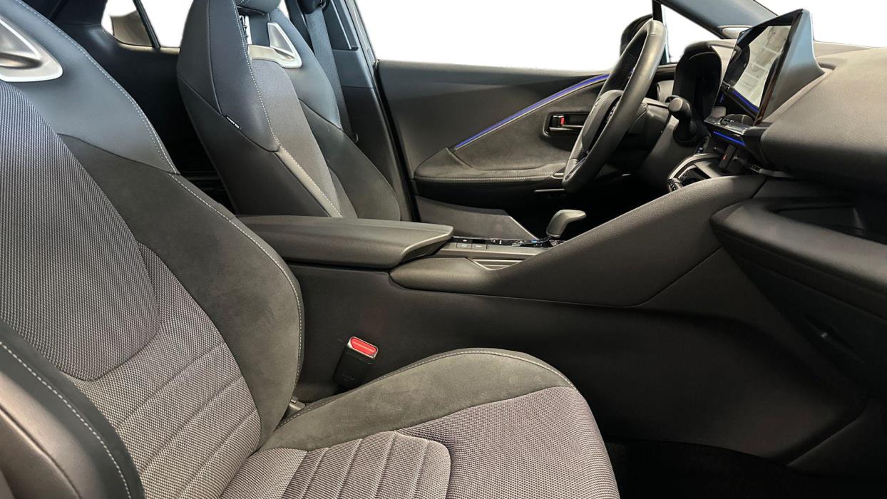 Toyota C-HR 2024