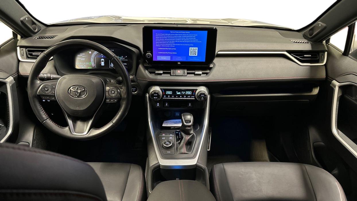 Toyota RAV4 Plug-in 2023