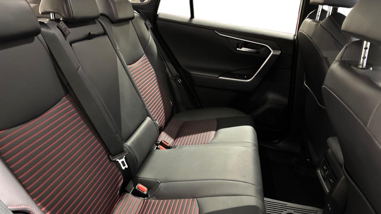 Toyota RAV4 Plug-in 2023