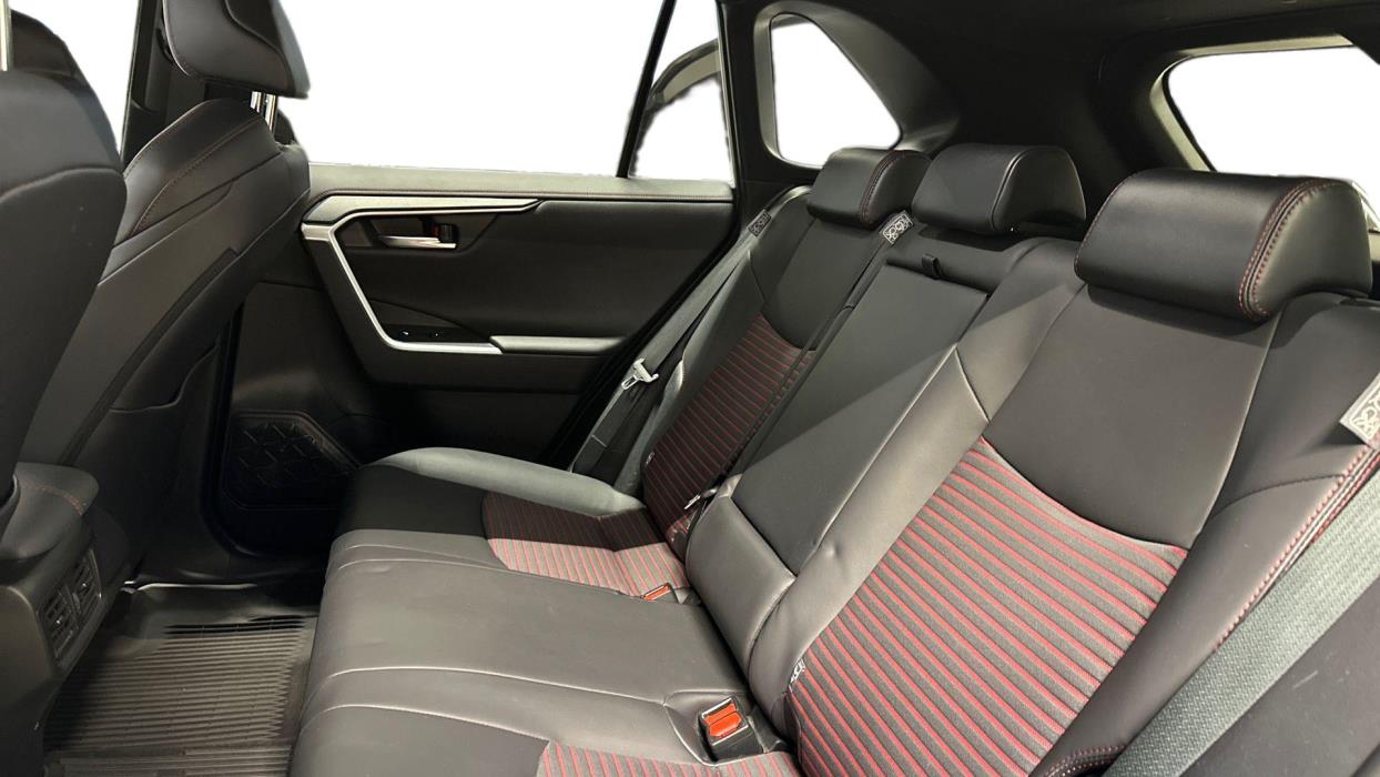 Toyota RAV4 Plug-in 2023