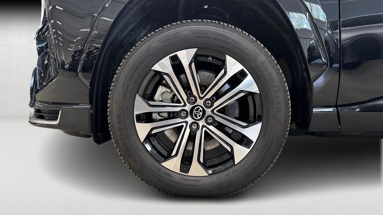 Toyota RAV4 Plug-in 2025