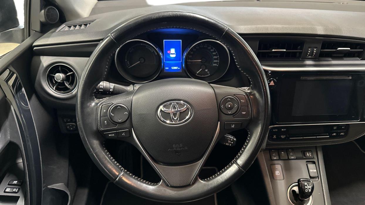 Toyota Auris 2019