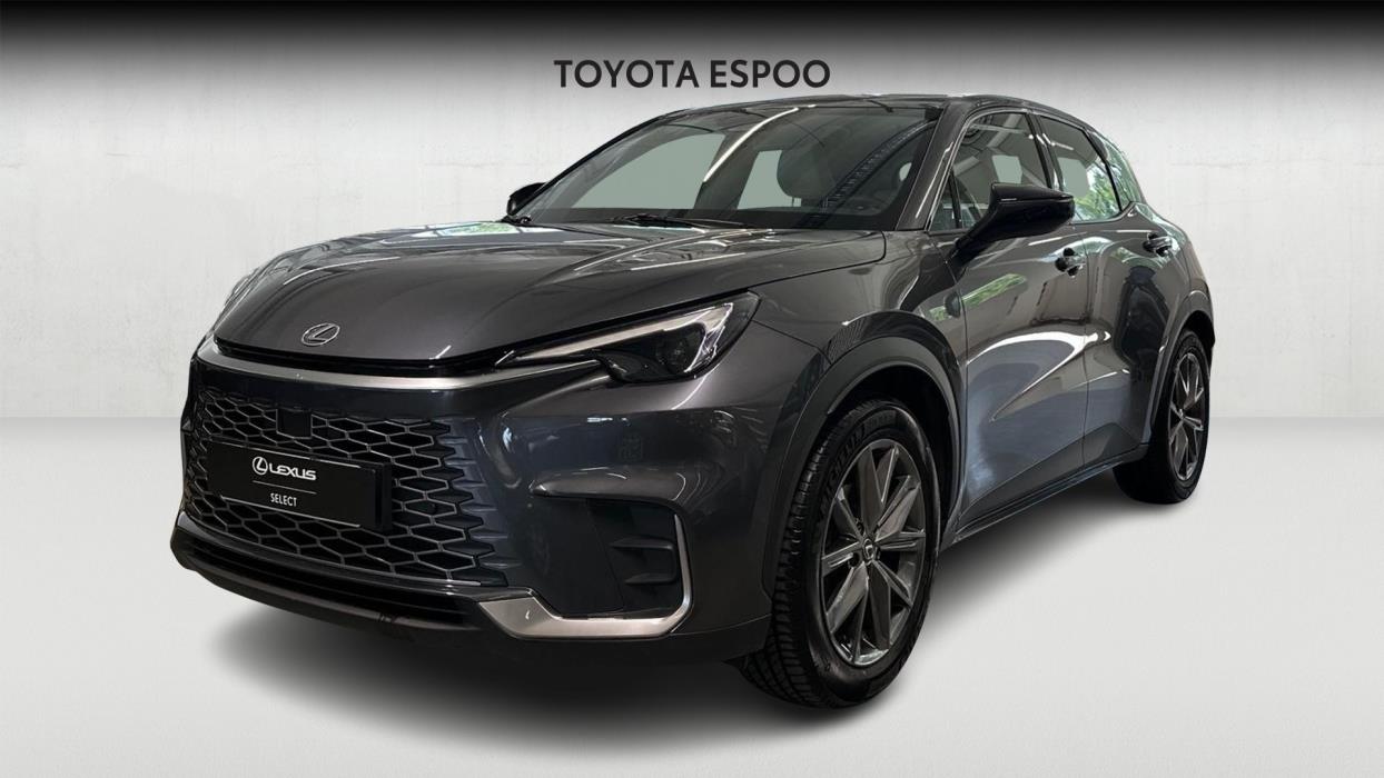 Lexus LBX 2025