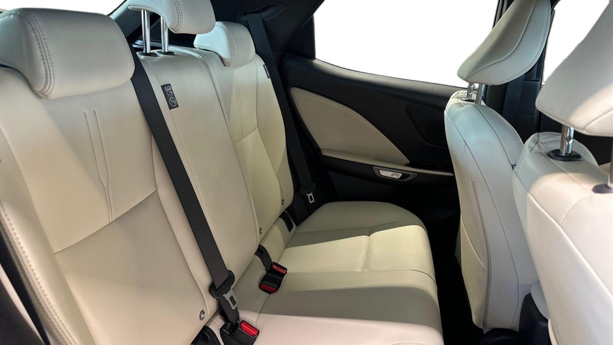 Lexus LBX 2025