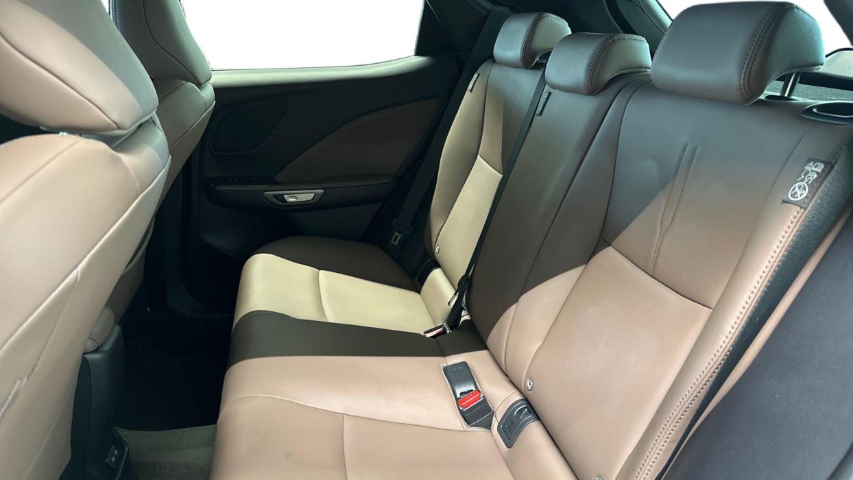 Lexus LBX 2025