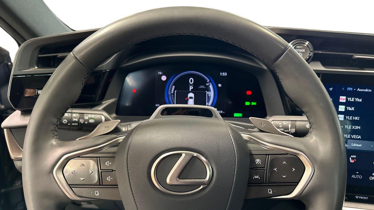 Lexus RZ 2024