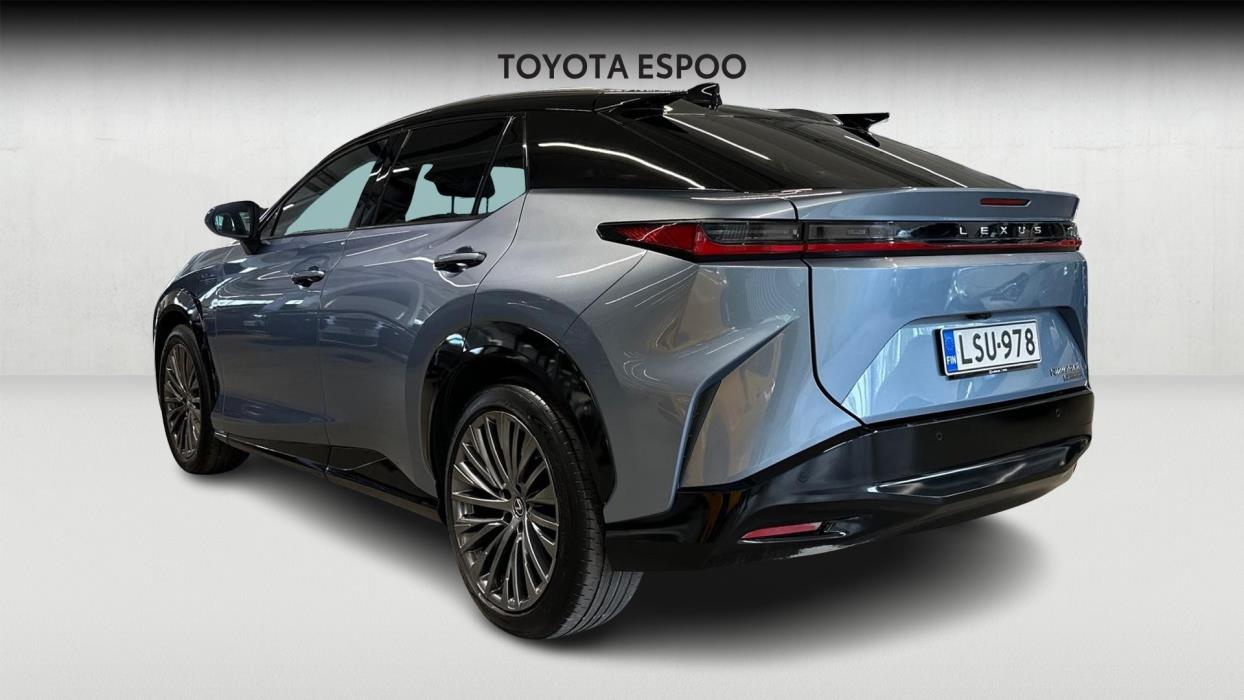 Lexus RZ 2024