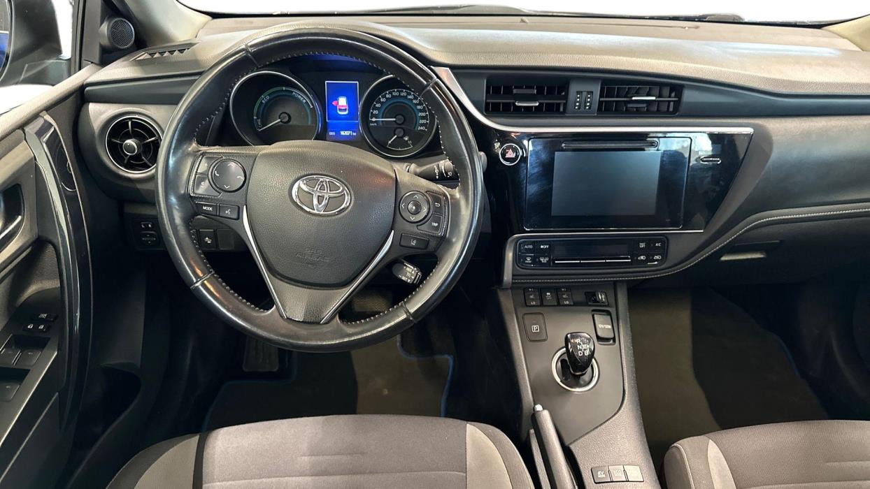 Toyota Auris 2017