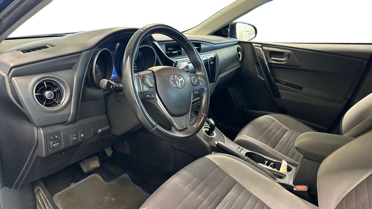 Toyota Auris 2017