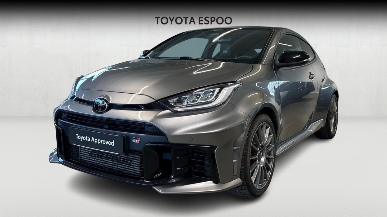 TOYOTA GR Yaris 2024