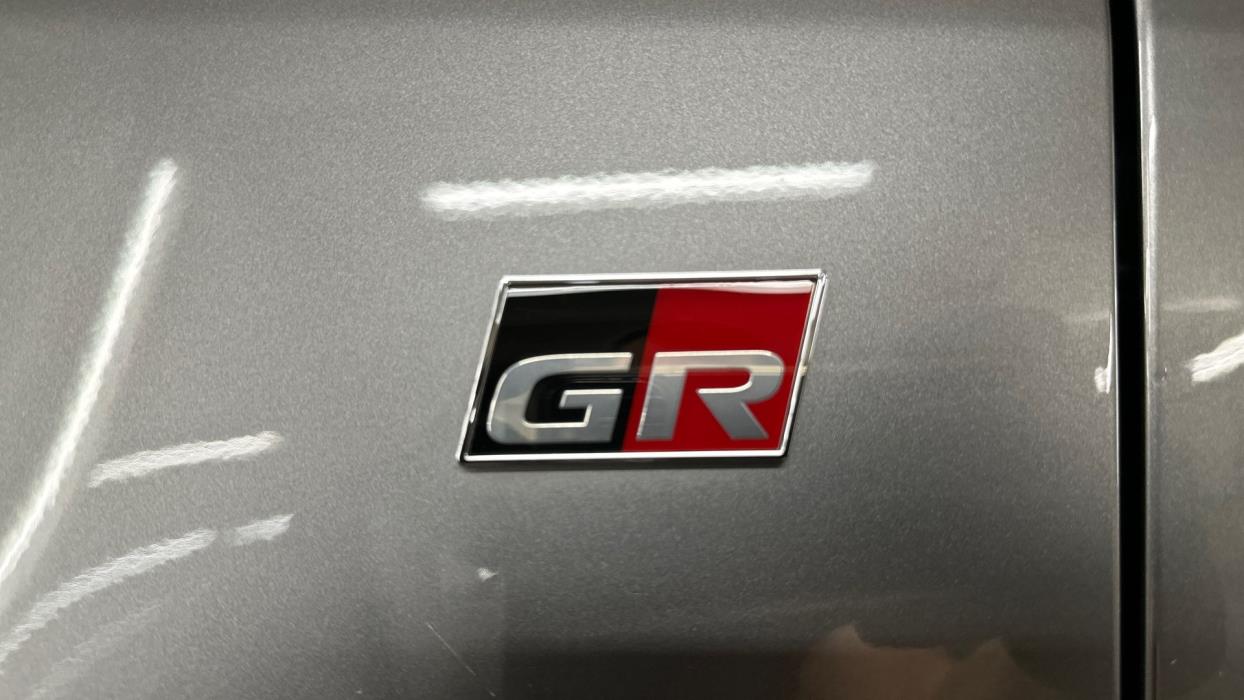 TOYOTA GR Yaris 2024