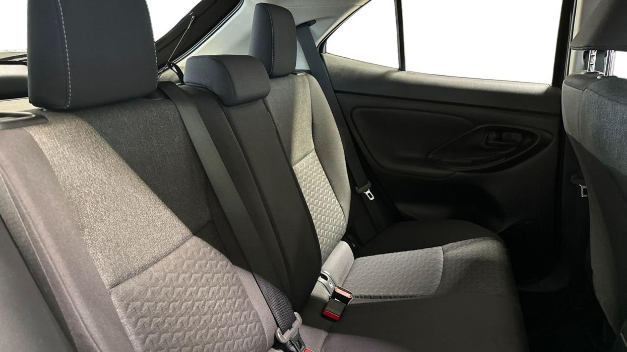 TOYOTA Yaris Cross 2024