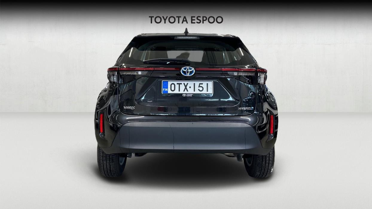 TOYOTA Yaris Cross 2024