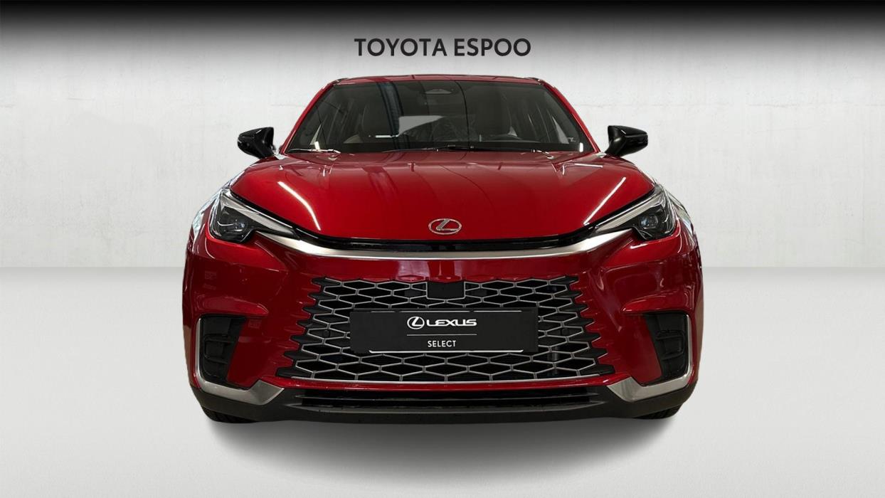 Lexus LBX 2024