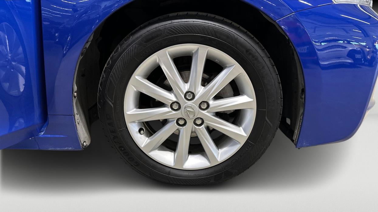 Lexus CT 2012
