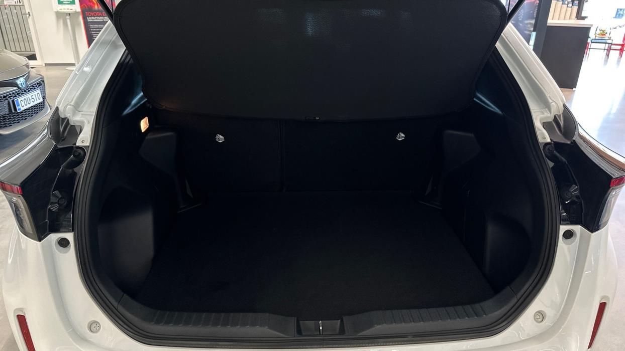 TOYOTA Yaris Cross 2026
