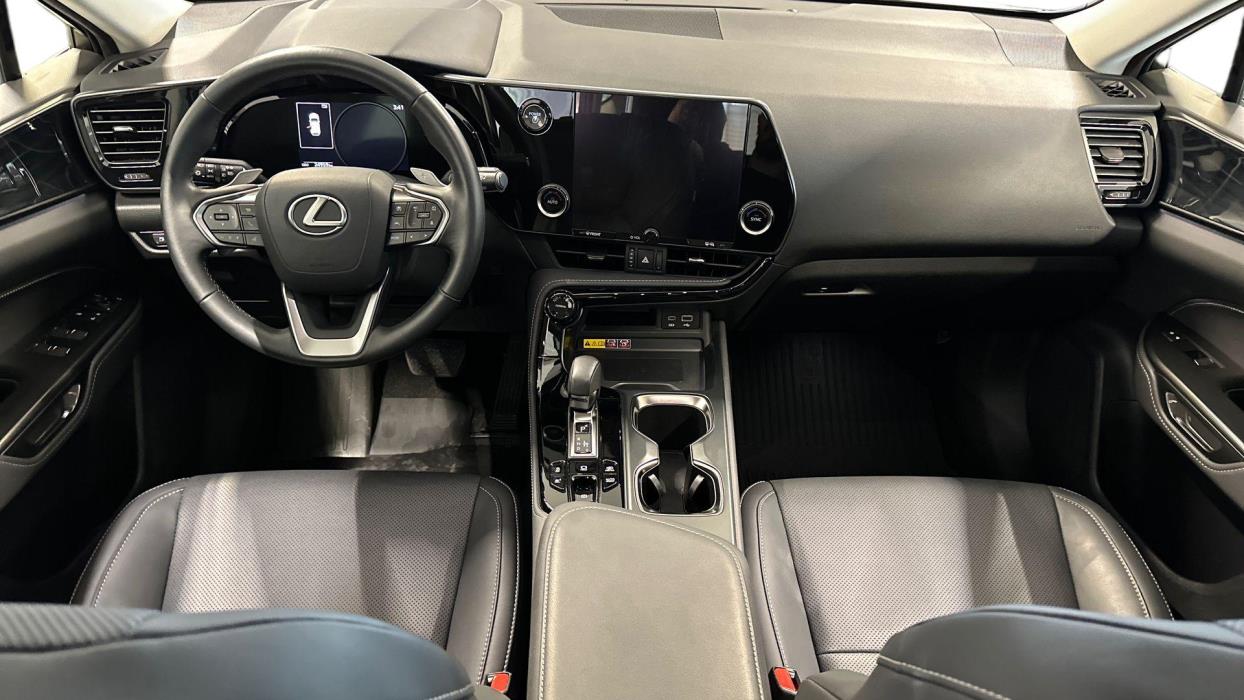 LEXUS NX 2024