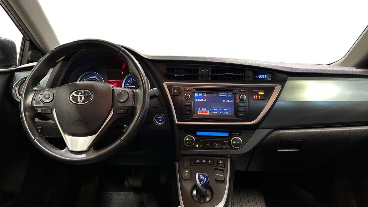 Toyota Auris 2013