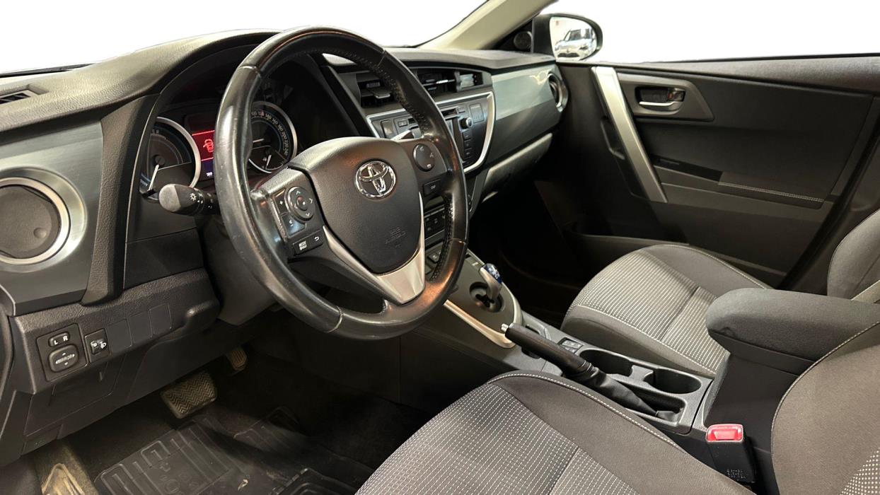 Toyota Auris 2013