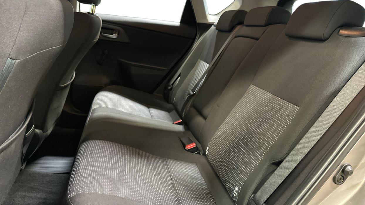 Toyota Auris 2013