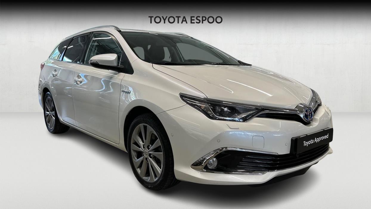 TOYOTA AURIS 2018