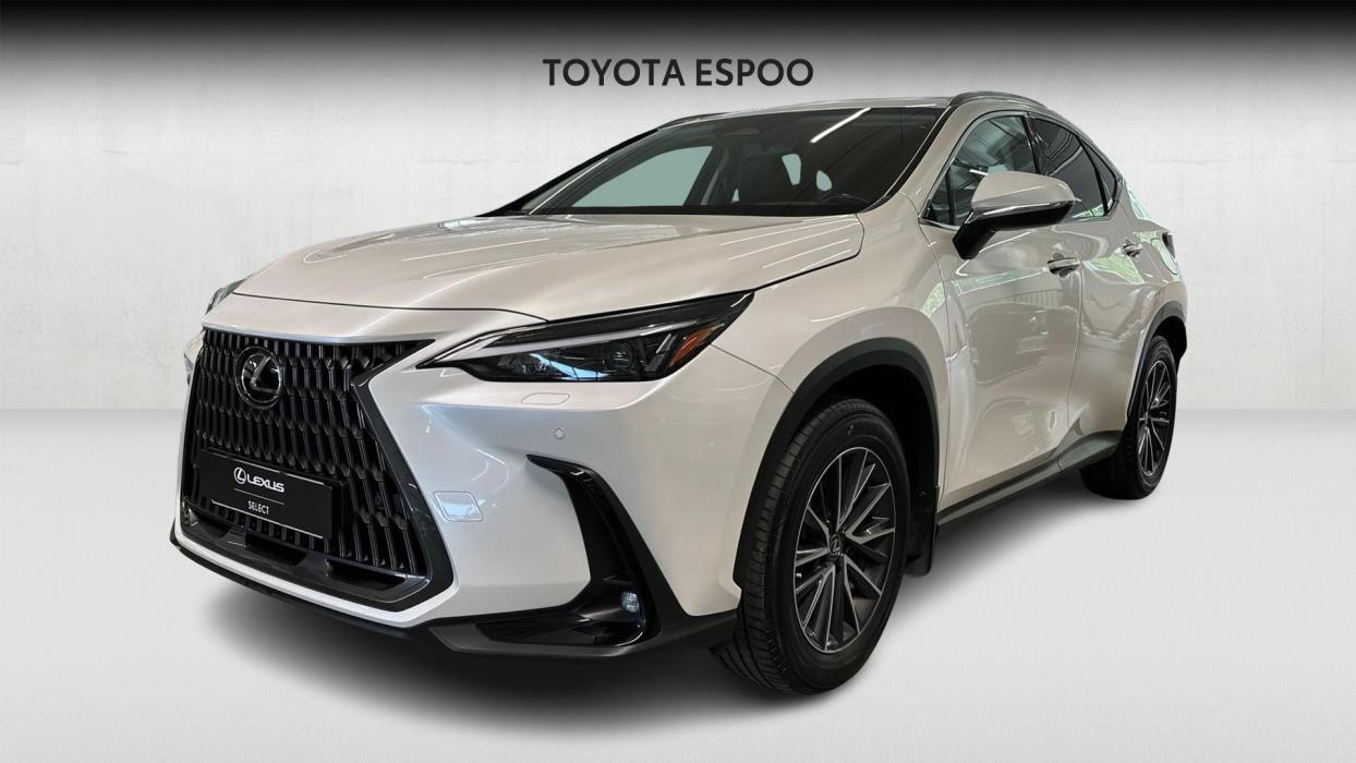 Lexus NX 2023
