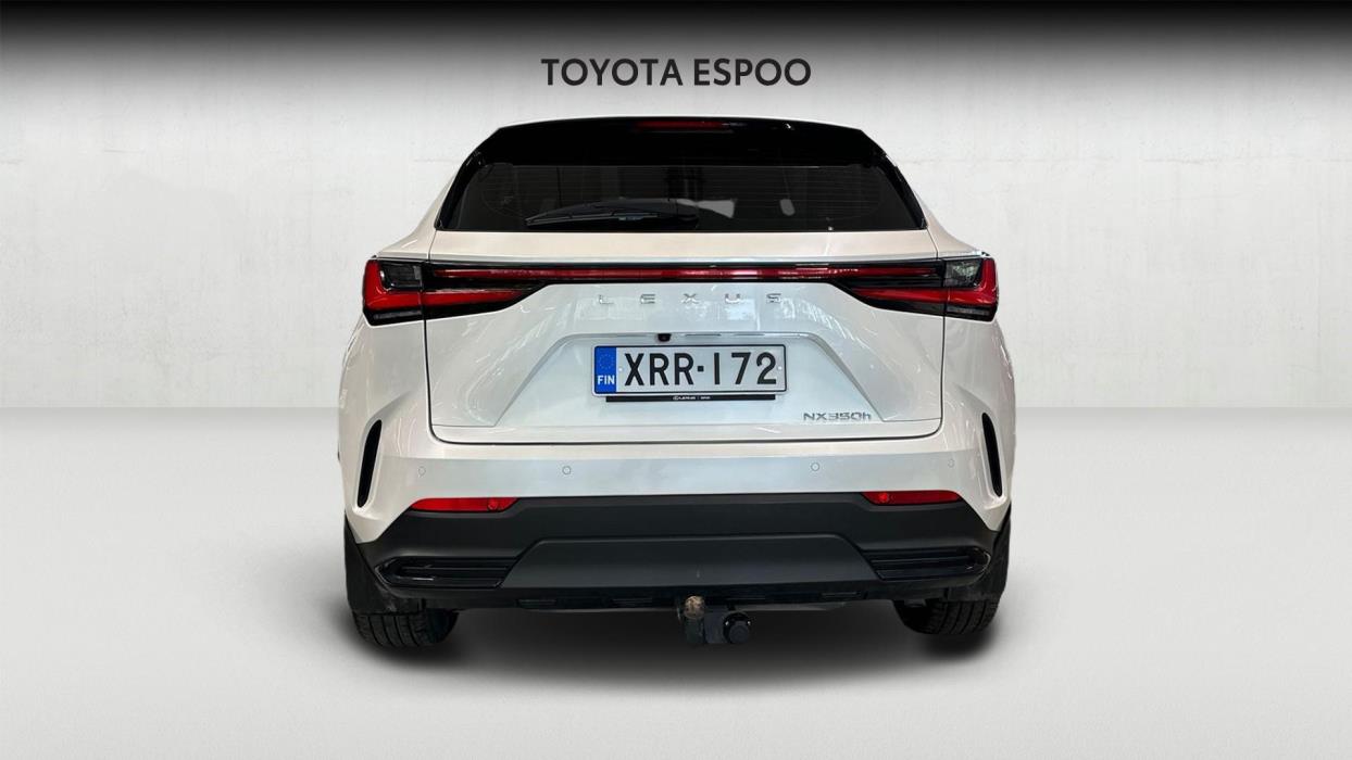 Lexus NX 2023
