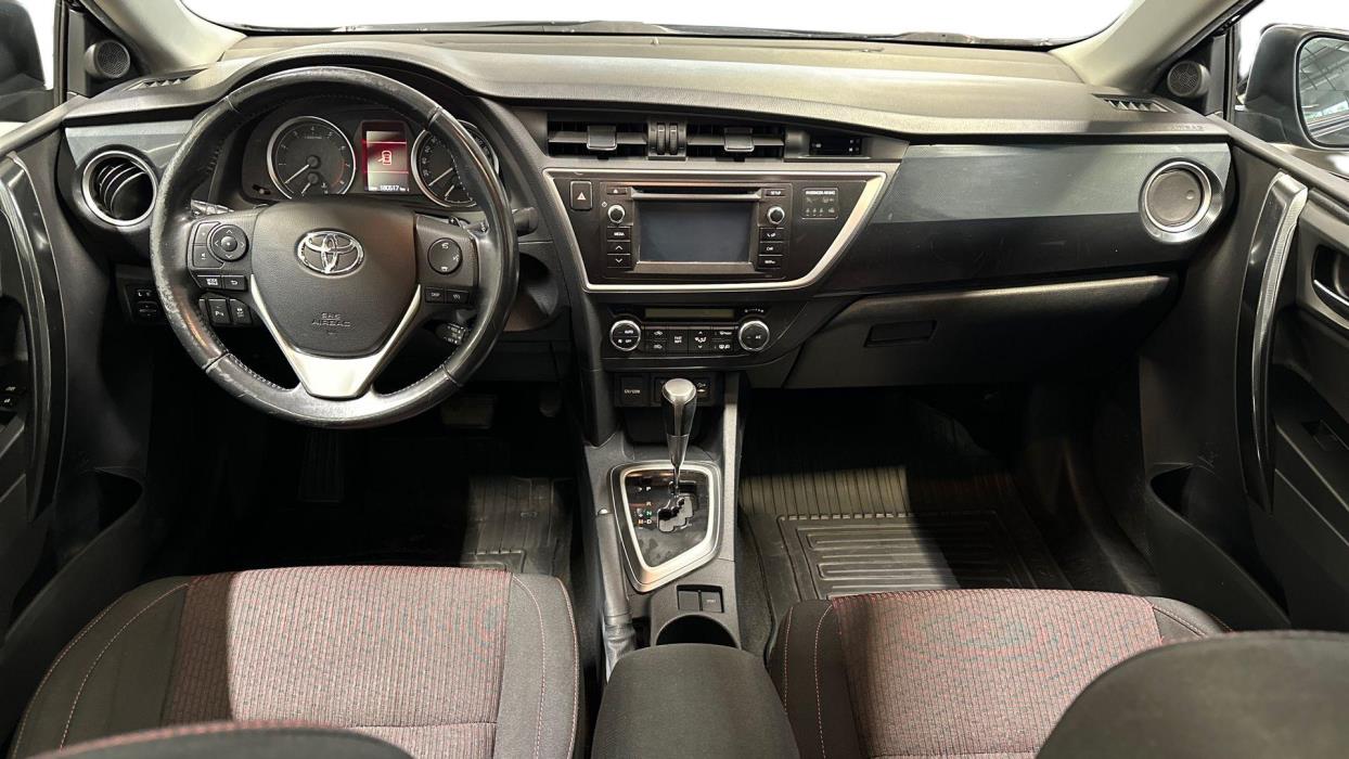 Toyota Auris 2013