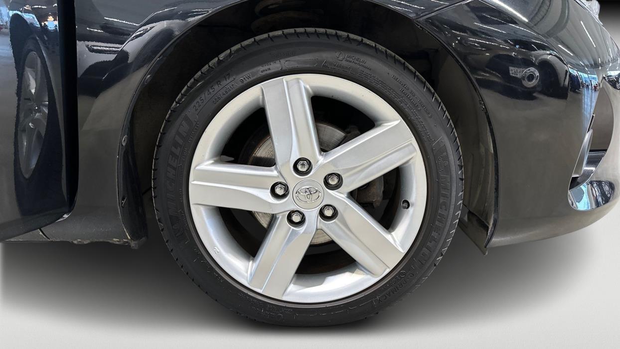 Toyota Auris 2013
