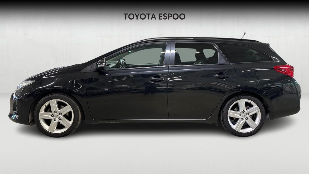 Toyota Auris 2013