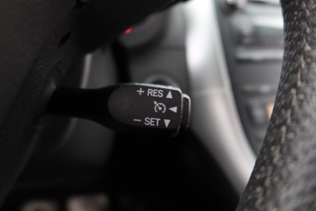 TOYOTA Auris 2010