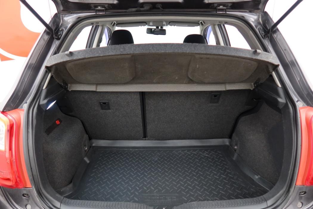 TOYOTA Auris 2010