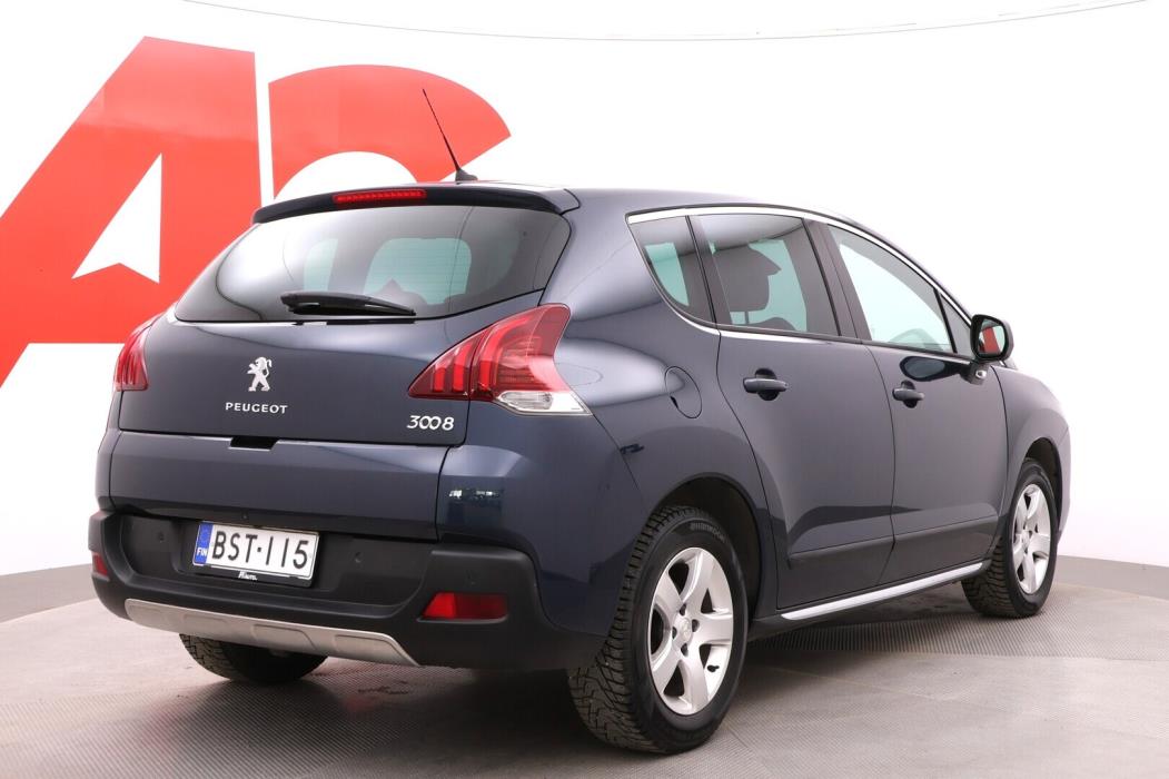 PEUGEOT 3008 2015