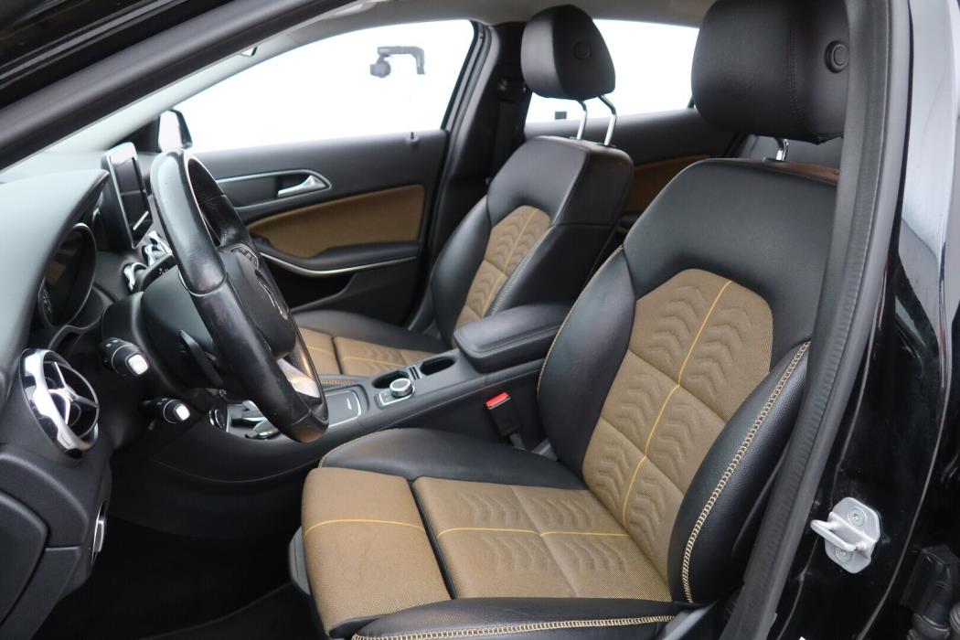 MERCEDES-BENZ GLA 2017