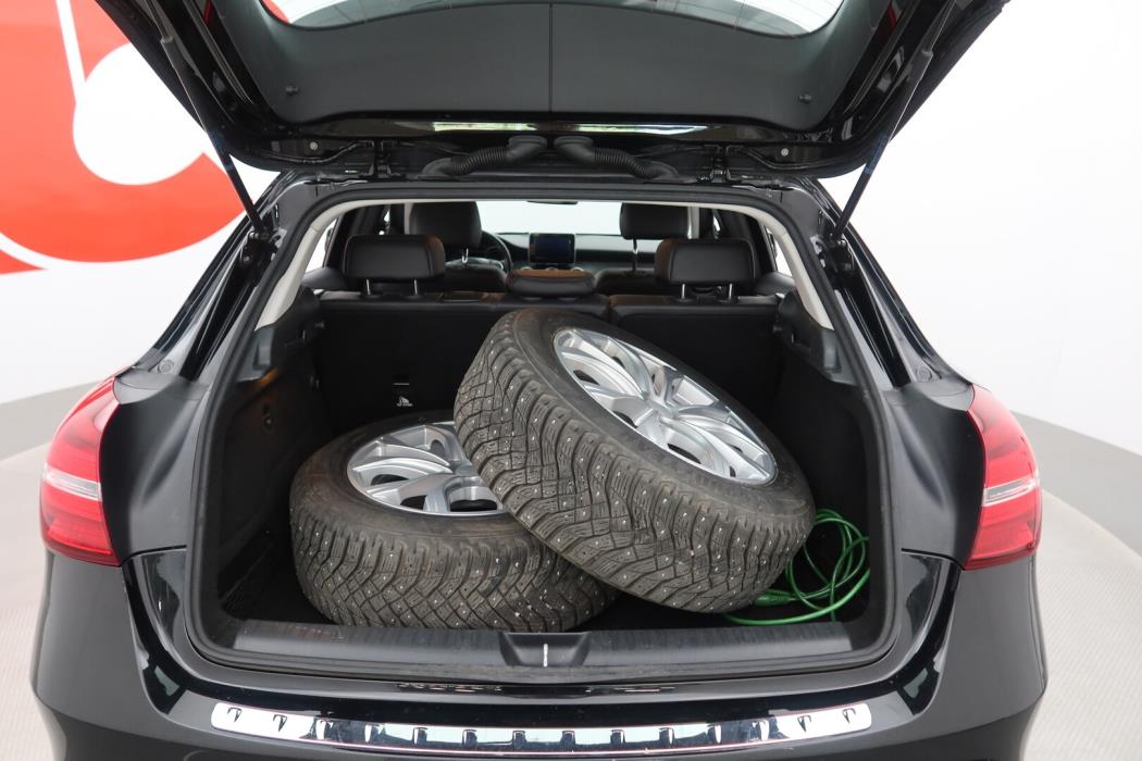 MERCEDES-BENZ GLA 2017