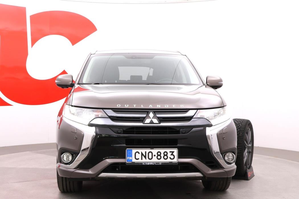 MITSUBISHI Outlander PHEV 2015