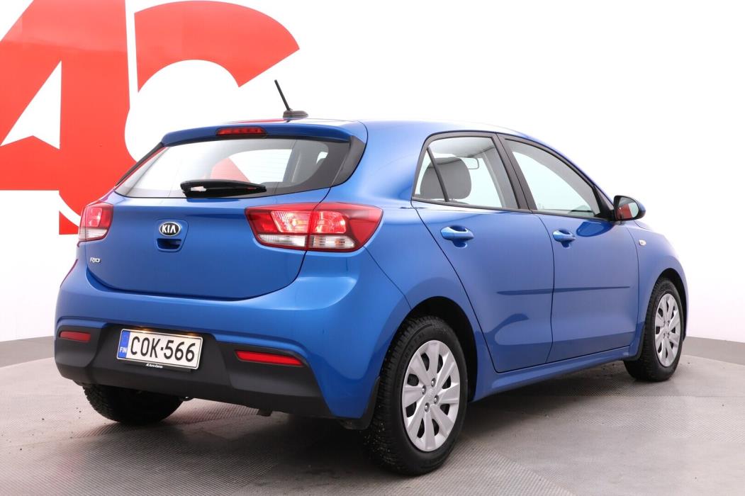 KIA Rio 2021