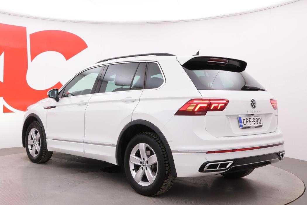 VOLKSWAGEN Tiguan 2021