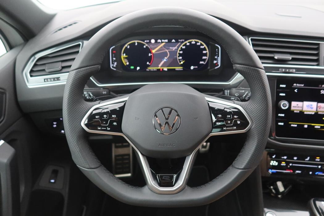 VOLKSWAGEN Tiguan 2021