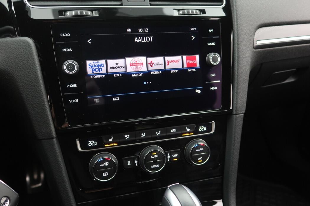 VOLKSWAGEN Golf 2020