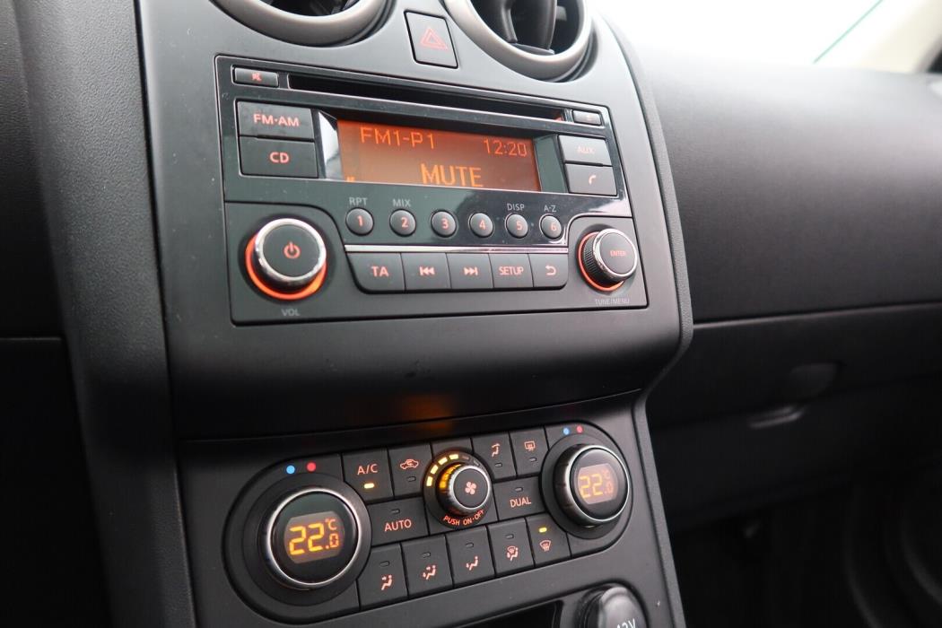 NISSAN Qashqai+2 2011