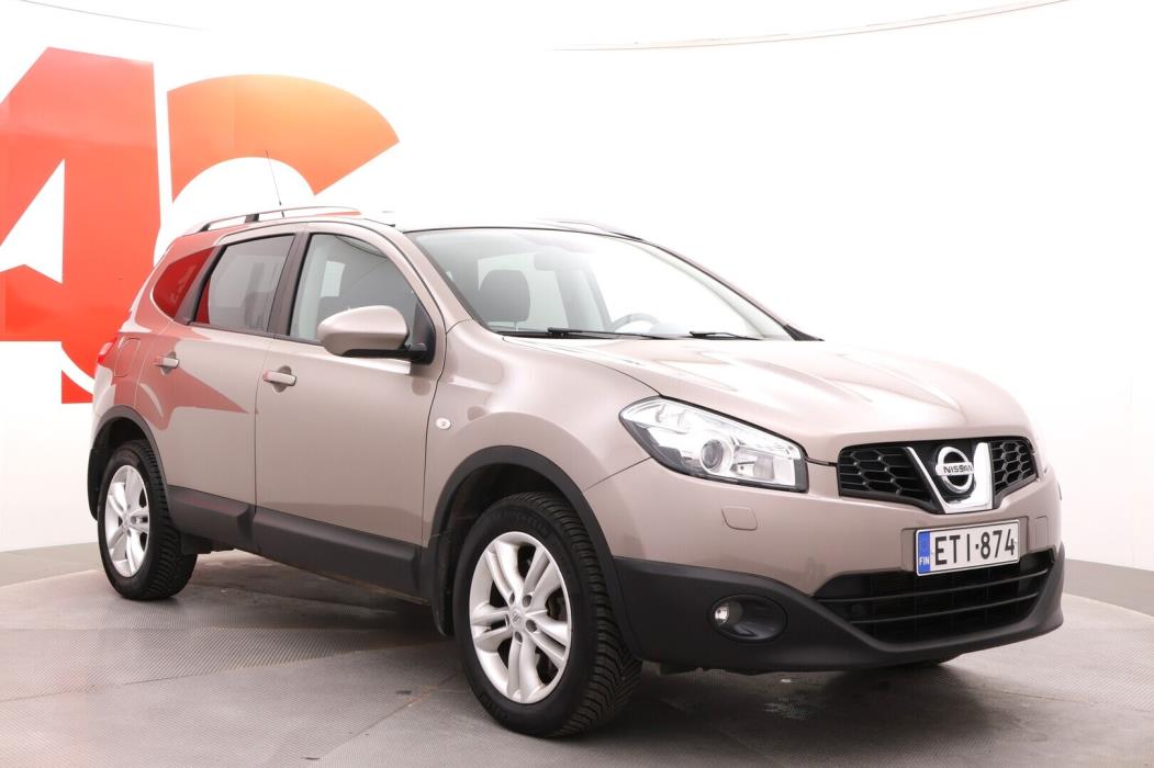 NISSAN Qashqai+2 2011