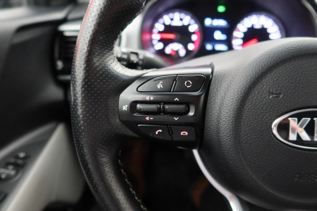 KIA STONIC 2019
