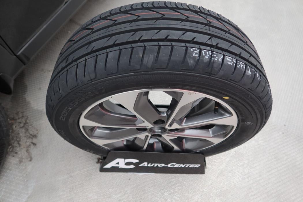 KIA STONIC 2019